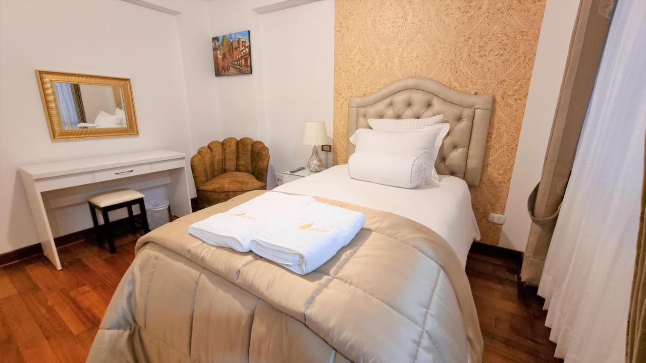 Hotel-Apartment Inkasabios Cusco Bagian luar foto