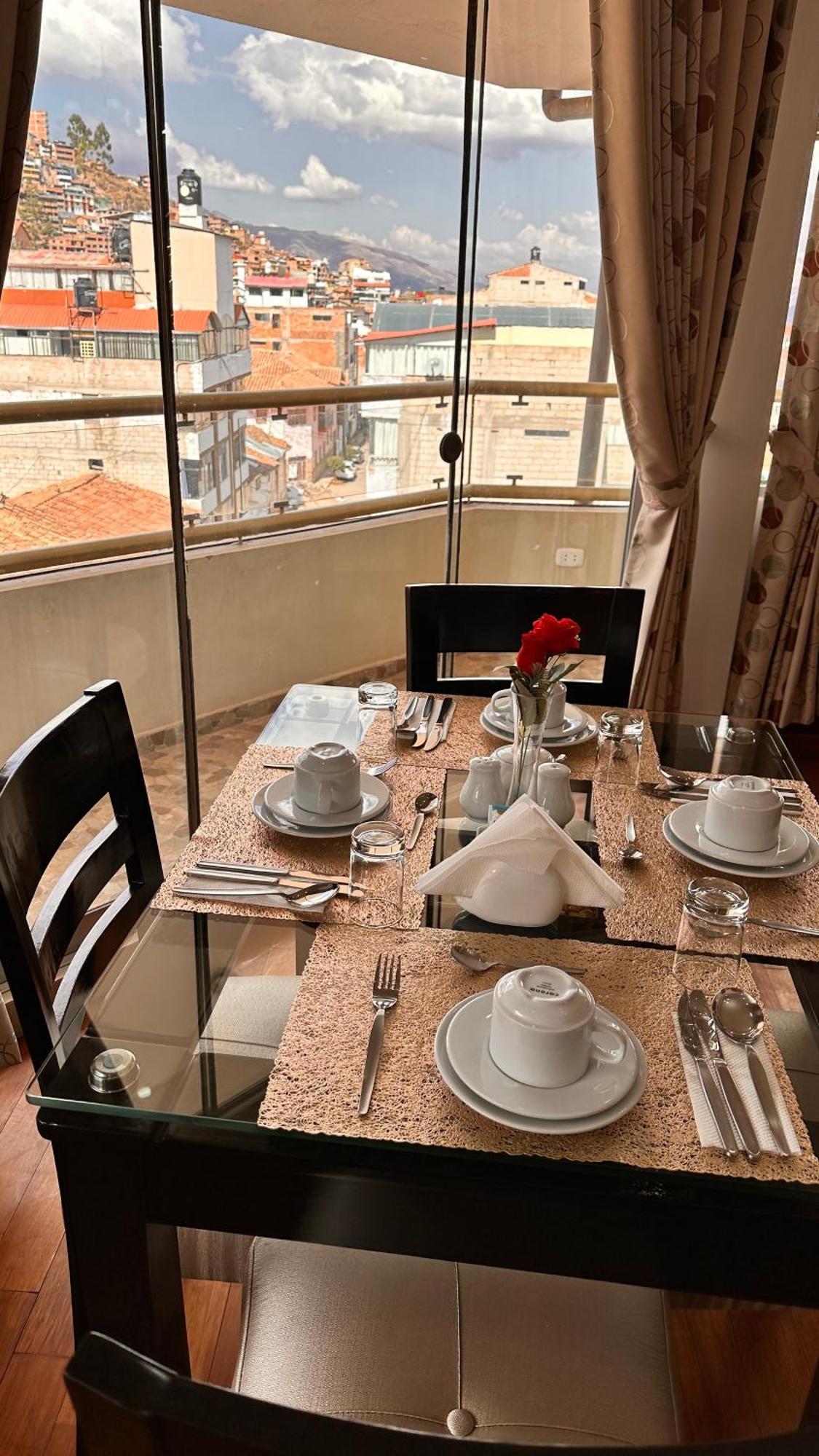 Hotel-Apartment Inkasabios Cusco Bagian luar foto